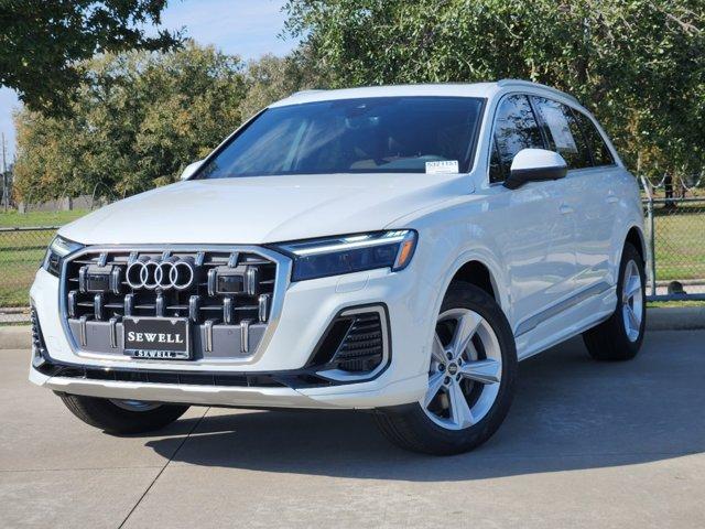 2025 Audi Q7 Vehicle Photo in HOUSTON, TX 77090