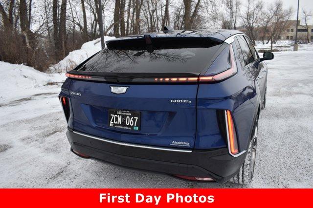 2024 Cadillac LYRIQ Luxury 3 photo 38