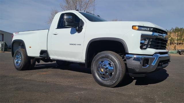 2025 Chevrolet Silverado 3500 HD Vehicle Photo in FLAGSTAFF, AZ 86001-6214