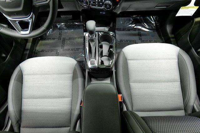 2025 Chevrolet Trax Vehicle Photo in EVERETT, WA 98203-5662