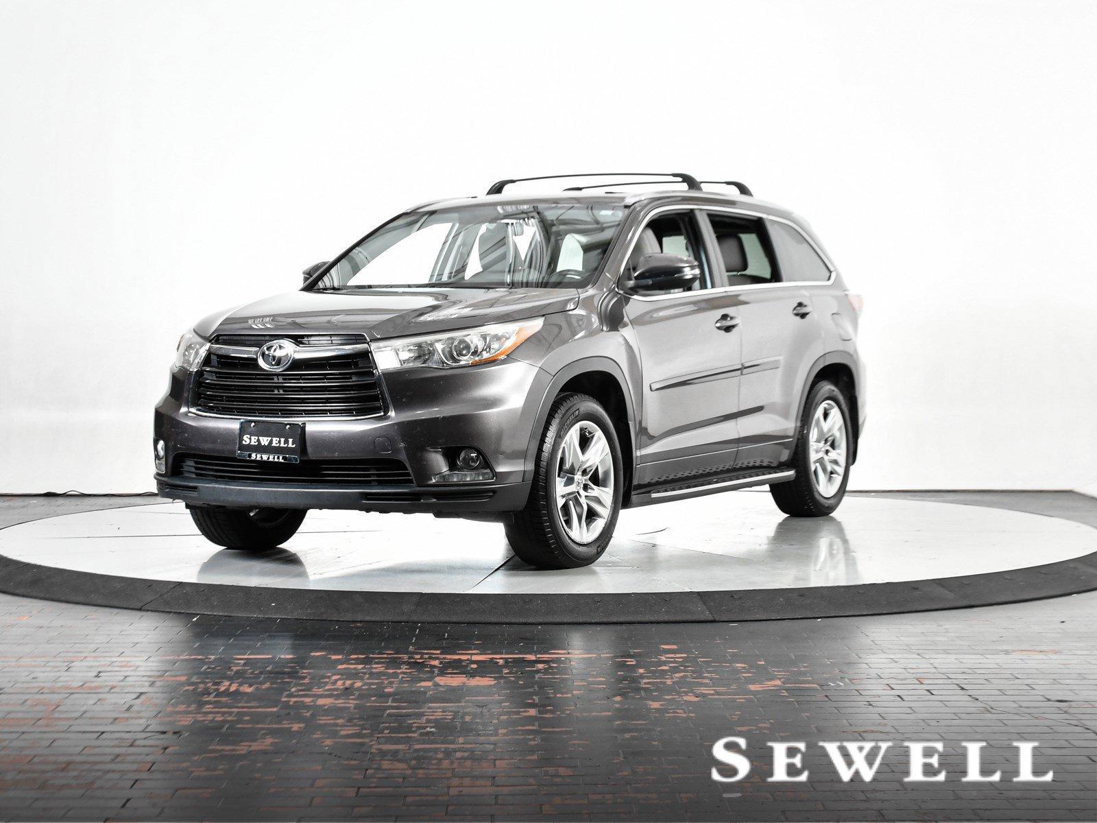 2015 Toyota Highlander Vehicle Photo in DALLAS, TX 75235