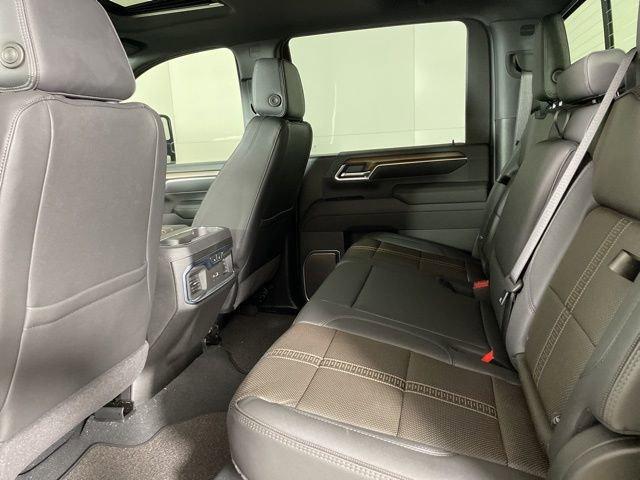 2025 Chevrolet Silverado 3500 HD Vehicle Photo in PHOENIX, AZ 85014-3381