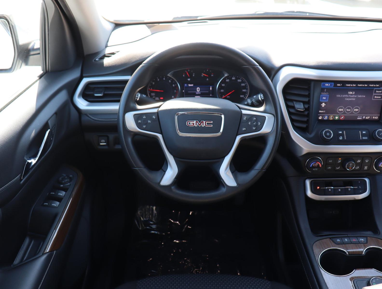 2023 GMC Acadia Vehicle Photo in LOS ANGELES, CA 90007-3794