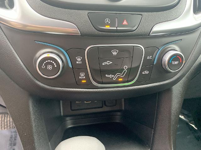 2022 Chevrolet Equinox Vehicle Photo in MOON TOWNSHIP, PA 15108-2571