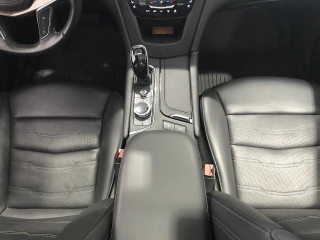 2020 Cadillac XT5 Vehicle Photo in GREEN BAY, WI 54303-3330