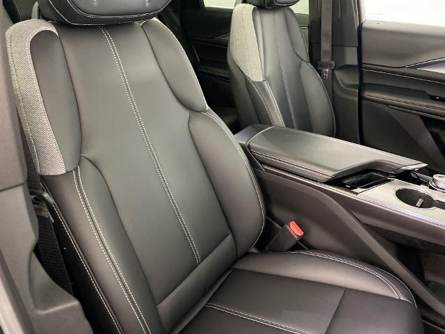 2024 Cadillac LYRIQ Vehicle Photo in ALLIANCE, OH 44601-4622