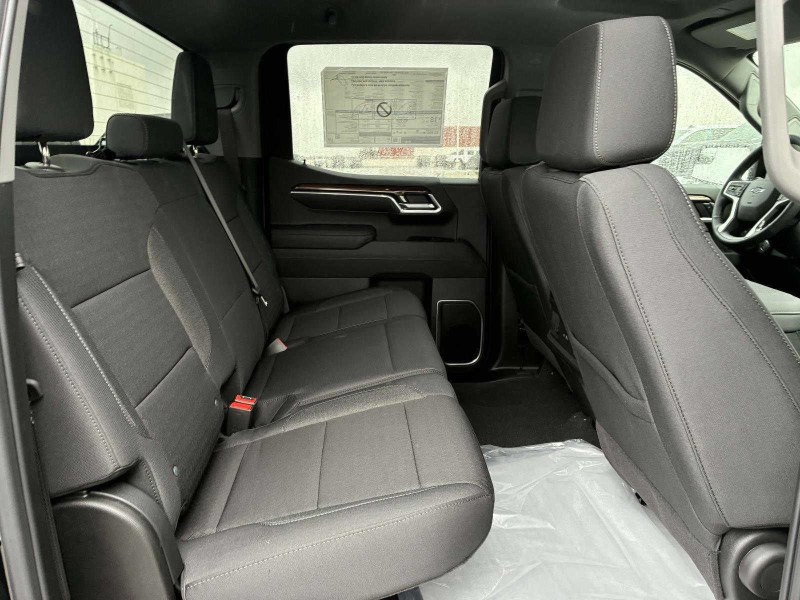 2025 Chevrolet Silverado 1500 Vehicle Photo in LOS ANGELES, CA 90007-3794