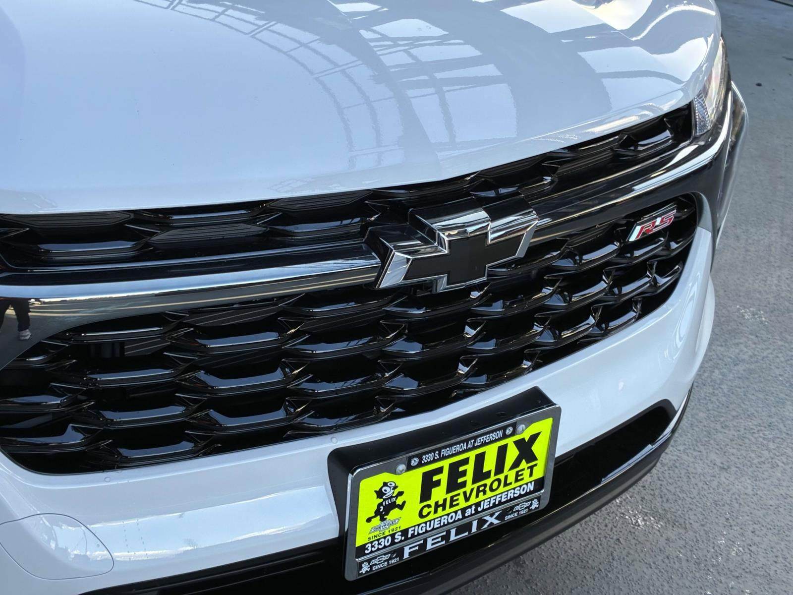 2025 Chevrolet Trax Vehicle Photo in LOS ANGELES, CA 90007-3794