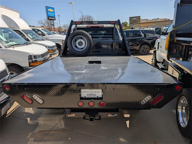2025 Chevrolet Silverado 3500 HD CC Vehicle Photo in ENGLEWOOD, CO 80113-6708