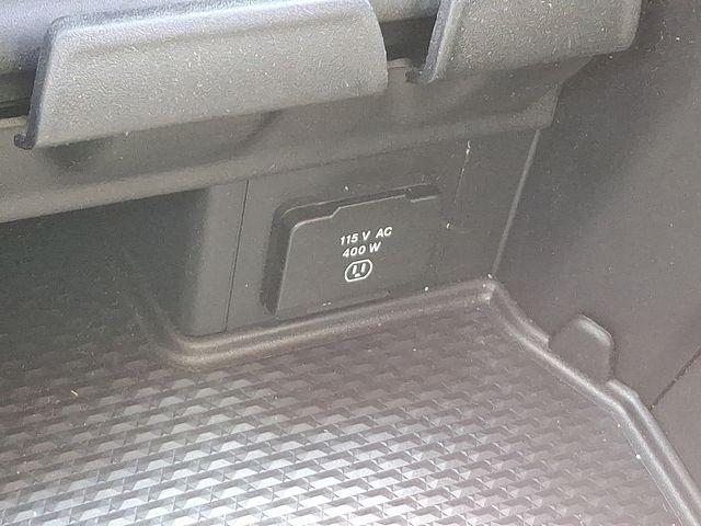2022 Ram 1500 Vehicle Photo in DANBURY, CT 06810-5034