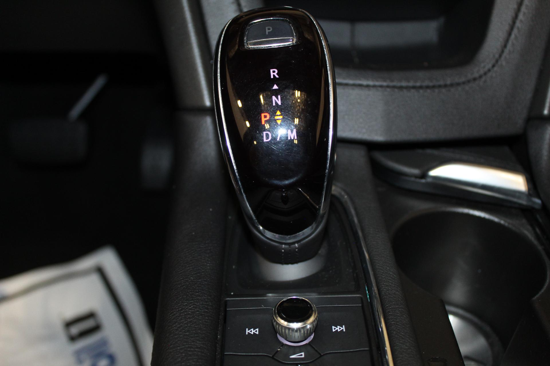 2022 Cadillac XT5 Vehicle Photo in NORTHAMPTON, MA 01060-1120