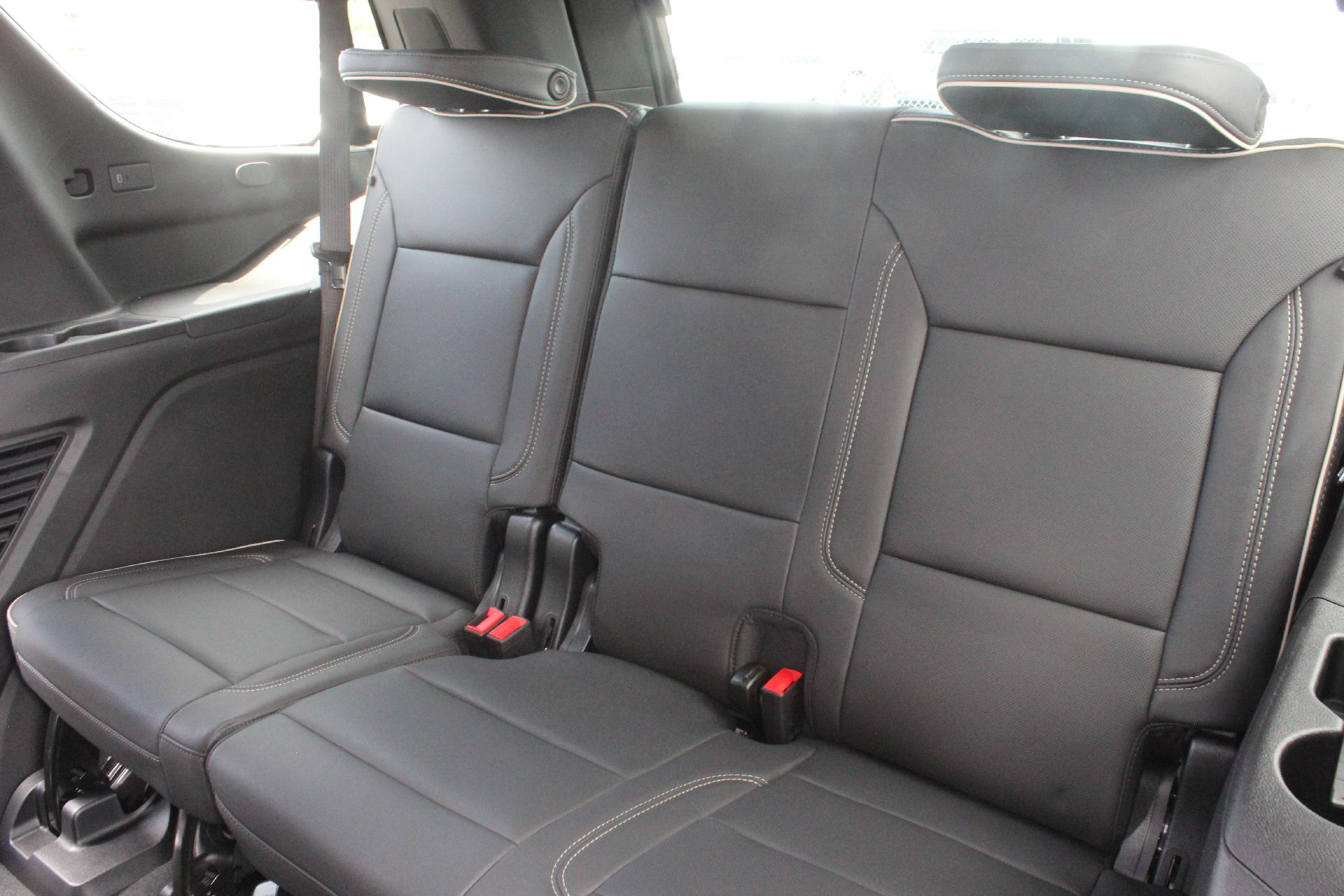 2025 GMC Yukon Vehicle Photo in AURORA, CO 80012-4011
