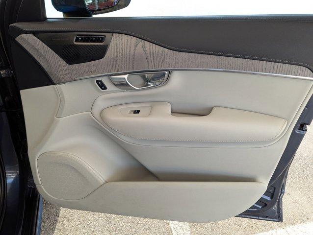2021 Volvo XC90 Vehicle Photo in San Antonio, TX 78230