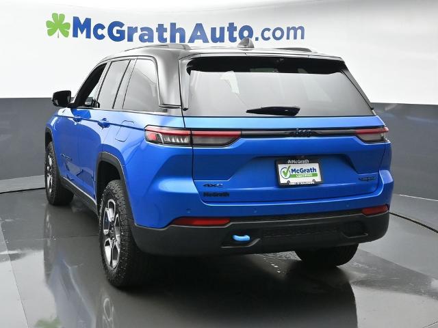 2023 Jeep Grand Cherokee 4xe Vehicle Photo in Cedar Rapids, IA 52402