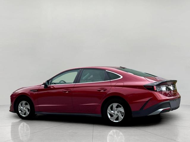 2025 Hyundai SONATA Vehicle Photo in Green Bay, WI 54304