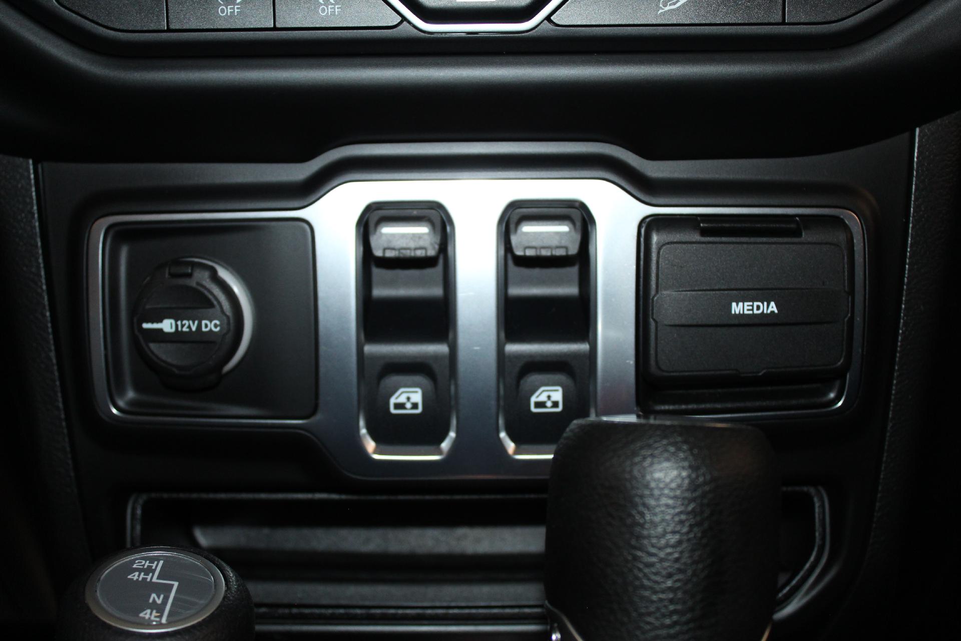 2021 Jeep Wrangler Vehicle Photo in NORTHAMPTON, MA 01060-1120