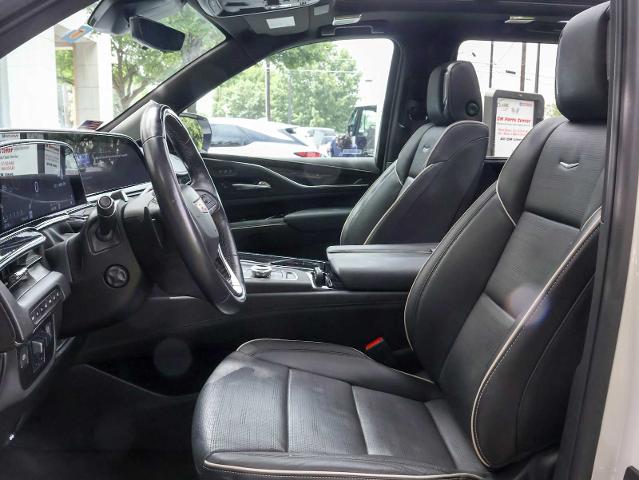 2022 Cadillac Escalade Vehicle Photo in Dallas, TX 75209