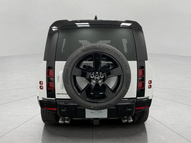 2025 Defender Vehicle Photo in Appleton, WI 54913