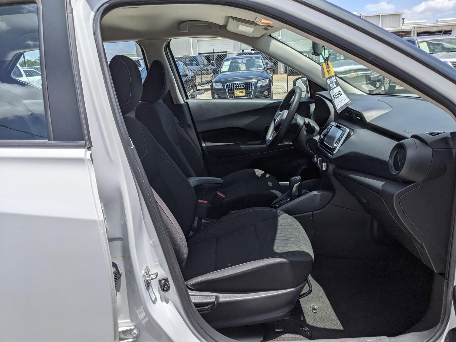 2022 Nissan Kicks Vehicle Photo in Seguin, TX 78155