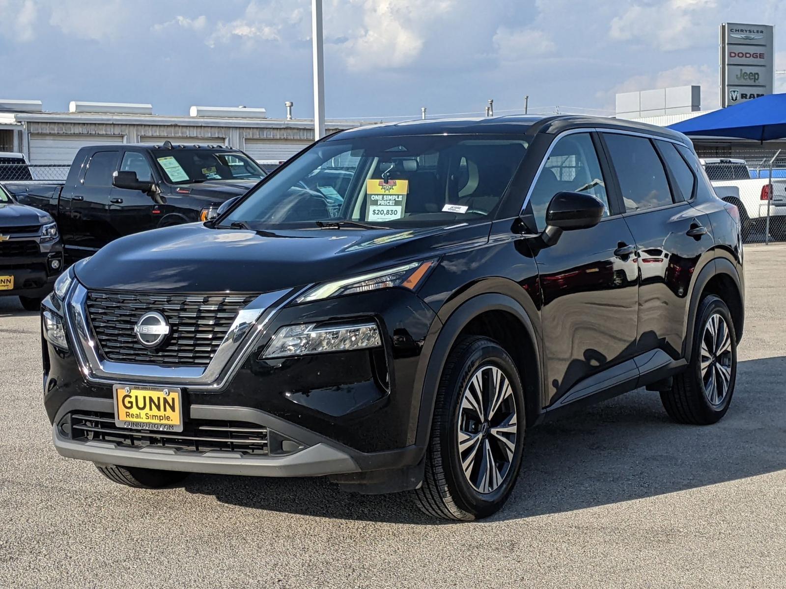 2023 Nissan Rogue Vehicle Photo in Seguin, TX 78155