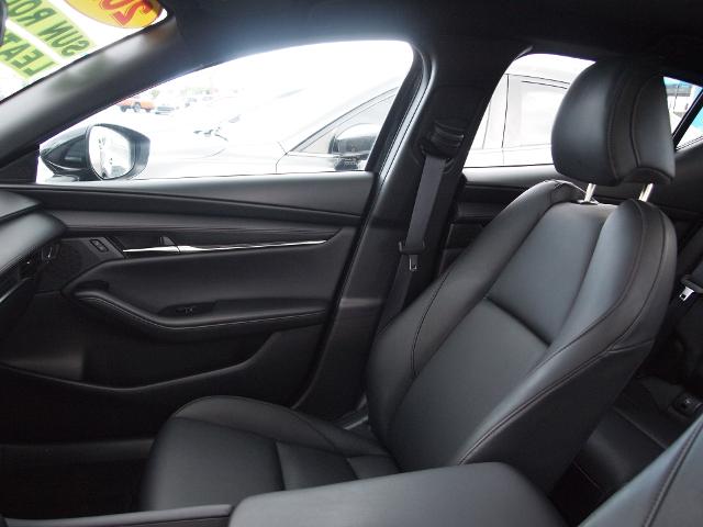 2024 Mazda Mazda3 Hatchback Vehicle Photo in MADISON, IN 47250-1611