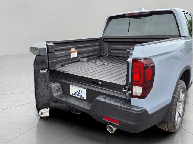 2025 Honda Ridgeline Vehicle Photo in Oshkosh, WI 54904