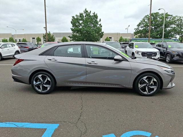 2023 Hyundai ELANTRA Vehicle Photo in Philadelphia, PA 19116