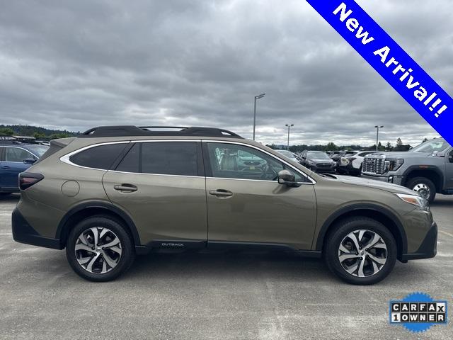 2022 Subaru Outback Vehicle Photo in Puyallup, WA 98371