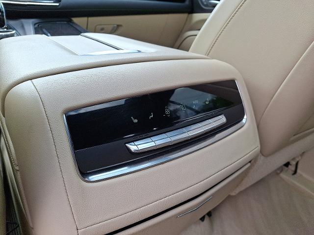 2021 Cadillac Escalade Vehicle Photo in TREVOSE, PA 19053-4984