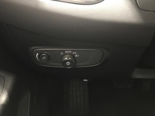 2018 Chevrolet Equinox Vehicle Photo in GREEN BAY, WI 54303-3330