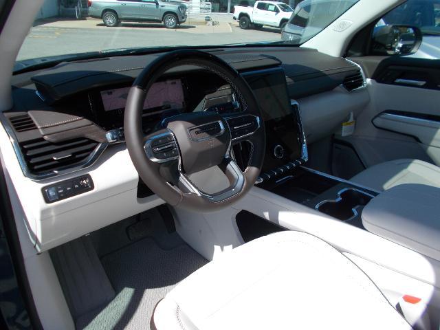 2026 GMC Acadia Vehicle Photo in LOWELL, MA 01852-4336