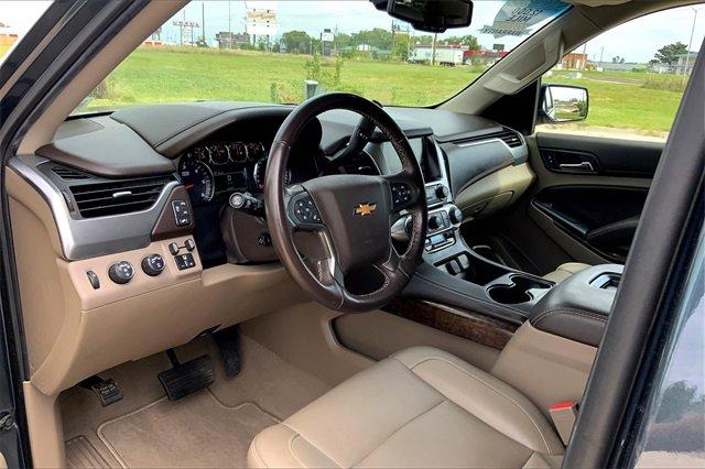 2019 Chevrolet Tahoe Vehicle Photo in TOPEKA, KS 66609-0000