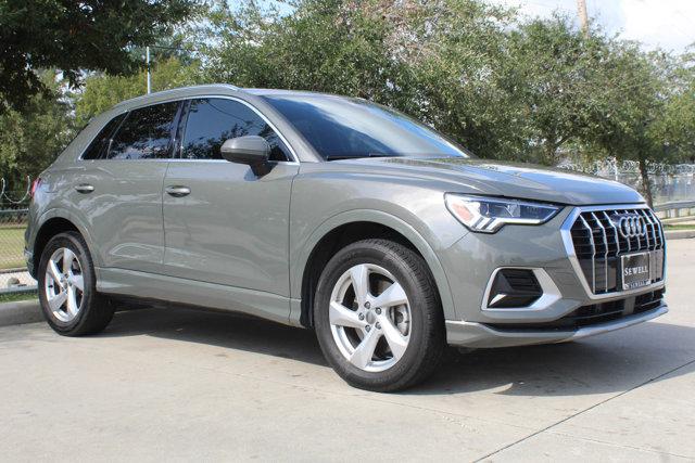 2020 Audi Q3 Vehicle Photo in HOUSTON, TX 77090