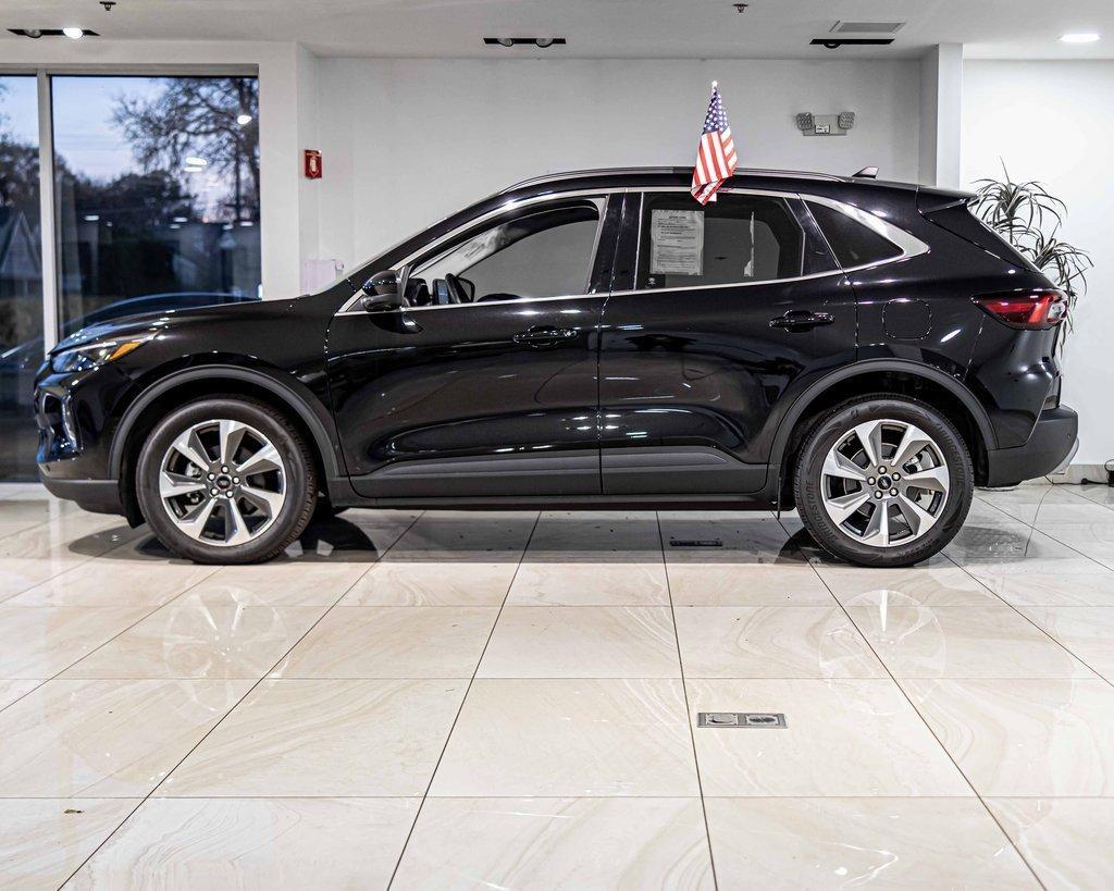 2023 Ford Escape Vehicle Photo in Saint Charles, IL 60174