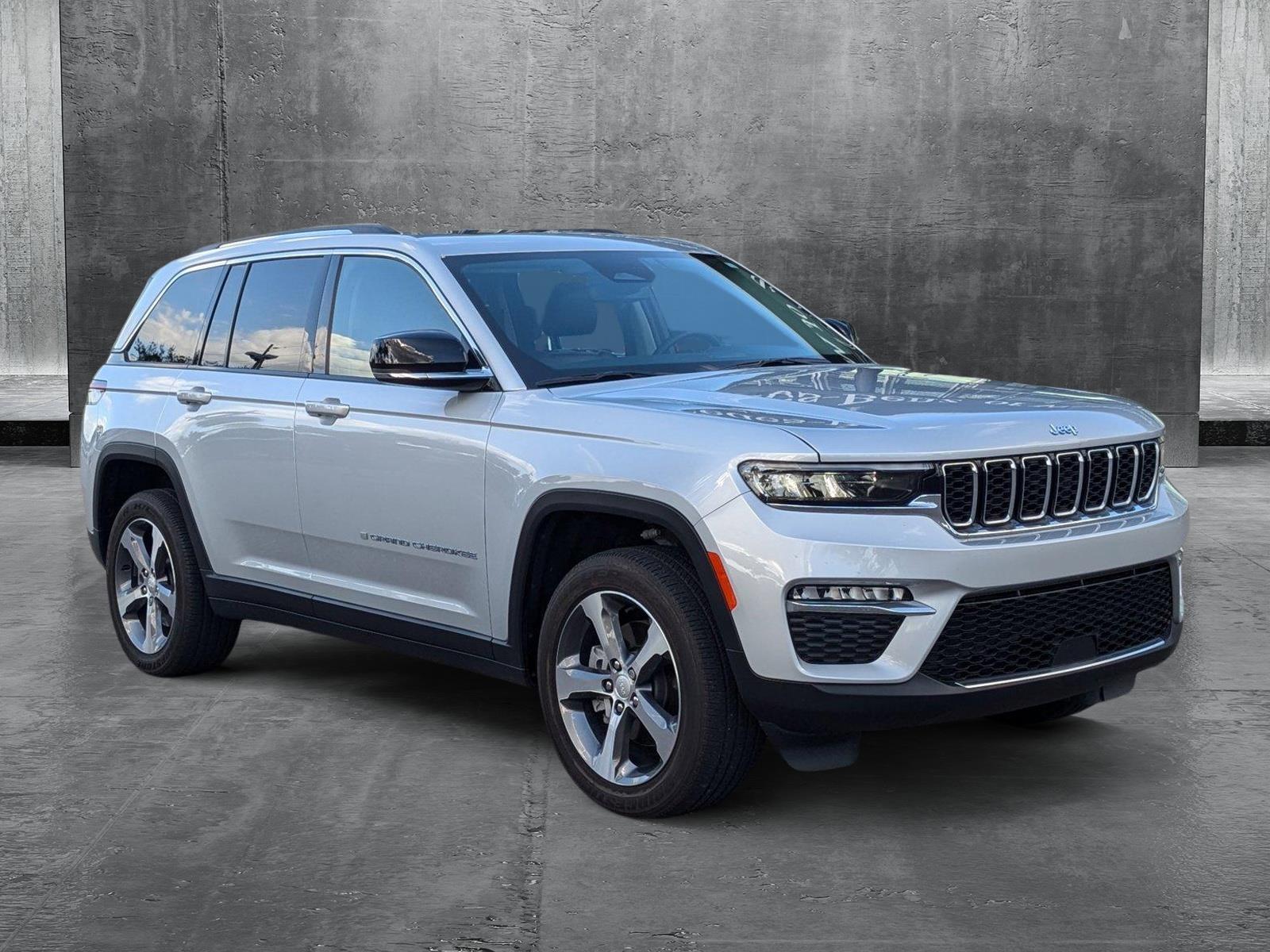 2023 Jeep Grand Cherokee 4xe Vehicle Photo in Wesley Chapel, FL 33544