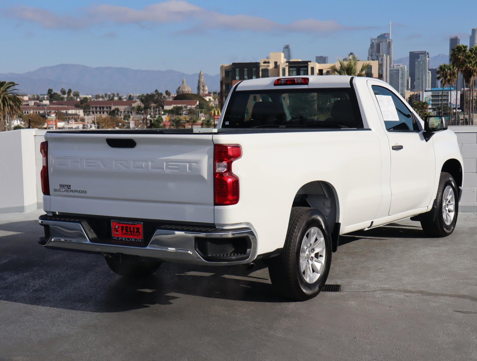 2023 Chevrolet Silverado 1500 Vehicle Photo in LOS ANGELES, CA 90007-3794