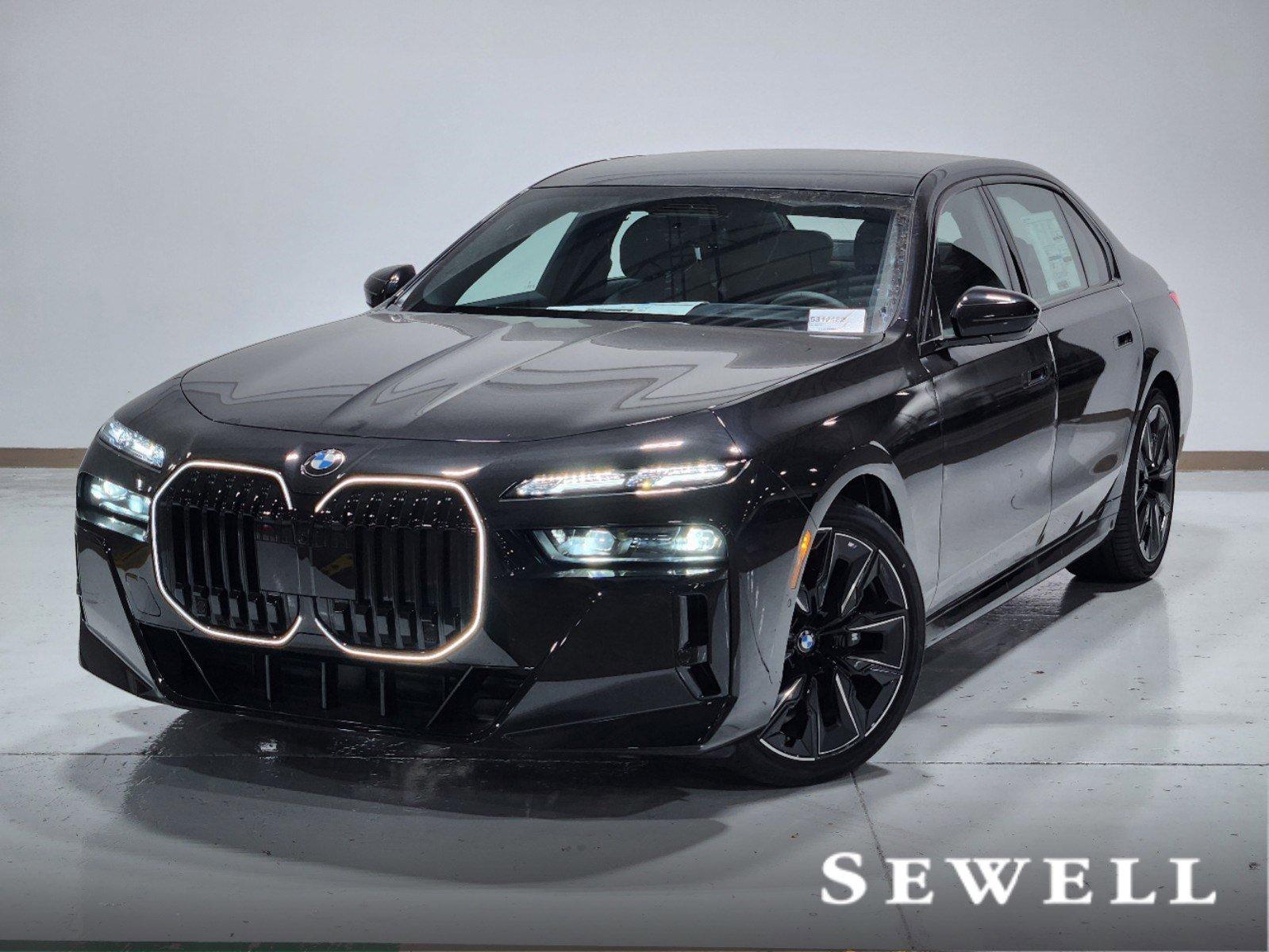 2025 BMW 740i Vehicle Photo in GRAPEVINE, TX 76051