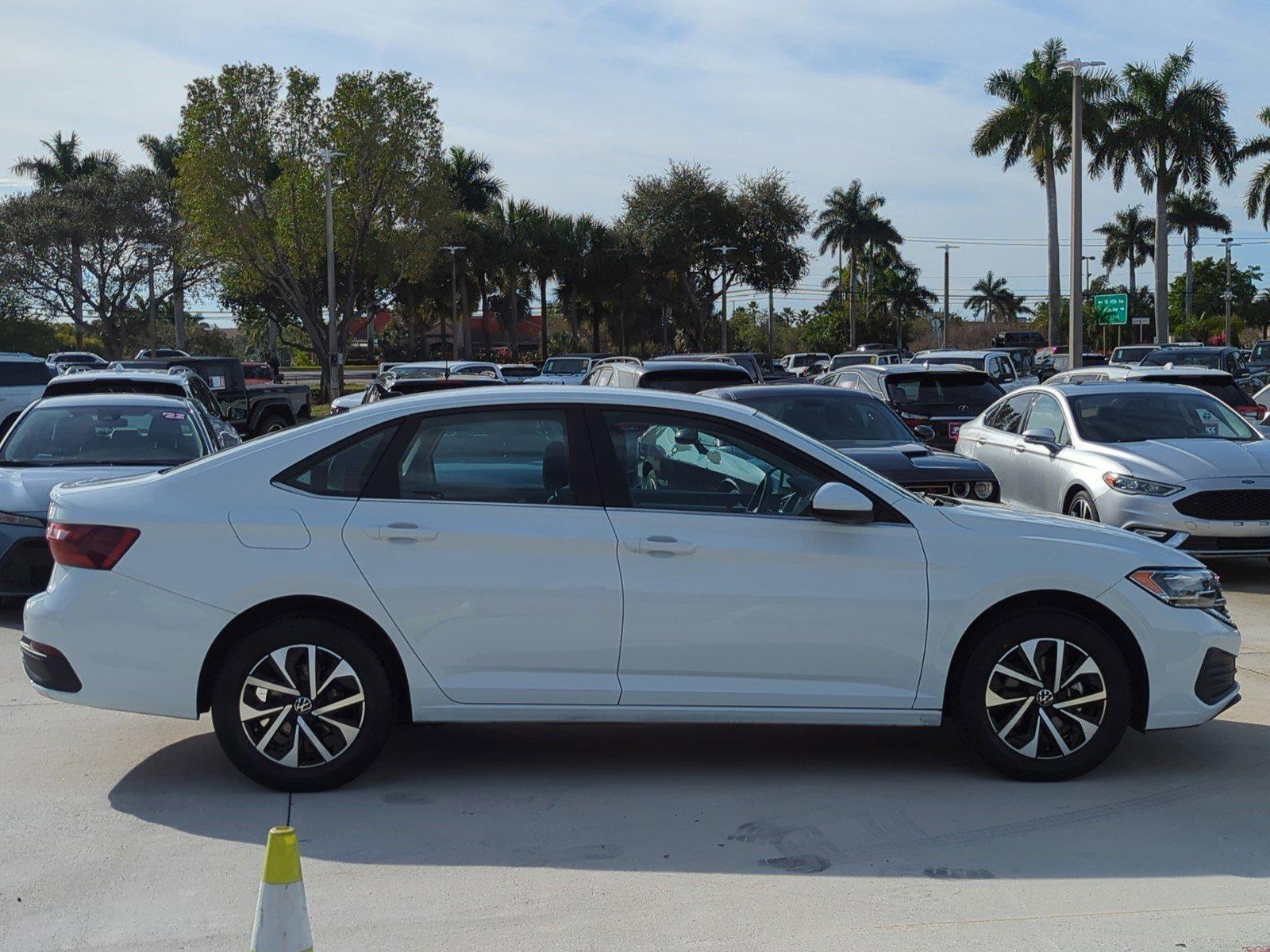 2022 Volkswagen Jetta Vehicle Photo in Pembroke Pines, FL 33027