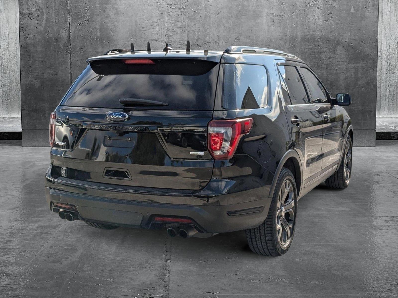 2018 Ford Explorer Vehicle Photo in Miami, FL 33015