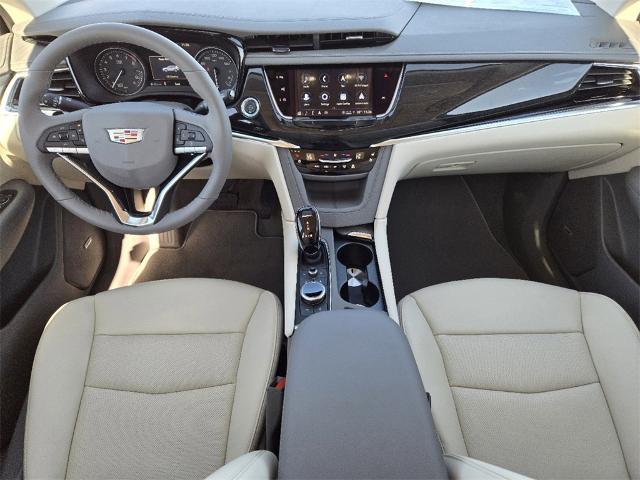 2025 Cadillac XT6 Vehicle Photo in Oklahoma City, OK 73114