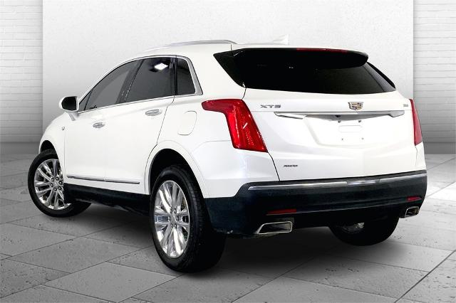 2017 Cadillac XT5 Vehicle Photo in Lees Summit, MO 64086