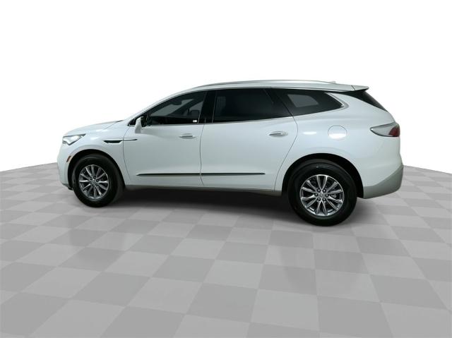 2024 Buick Enclave Vehicle Photo in GILBERT, AZ 85297-0402