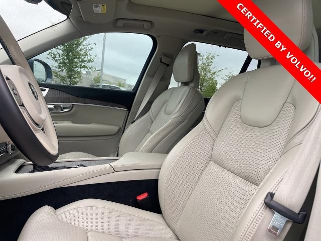 2022 Volvo XC90 Vehicle Photo in San Antonio, TX 78230