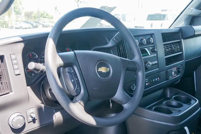2025 Chevrolet Express Commercial Cutaway Vehicle Photo in VENTURA, CA 93003-8585