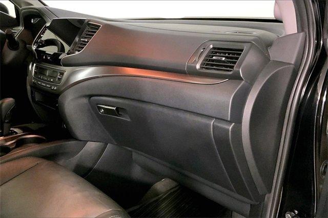 2020 Honda Pilot Vehicle Photo in KANSAS CITY, MO 64114-4502