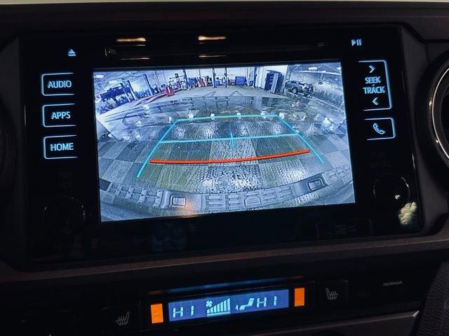 2017 Toyota Tacoma Vehicle Photo in MEDINA, OH 44256-9631