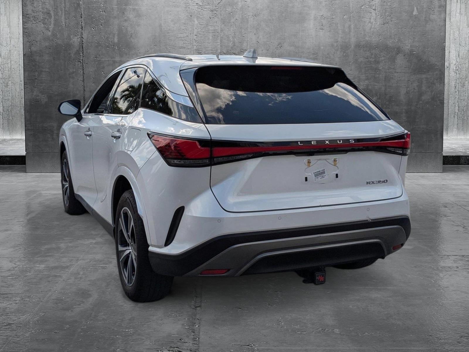 2024 Lexus RX 350 Vehicle Photo in Miami, FL 33015