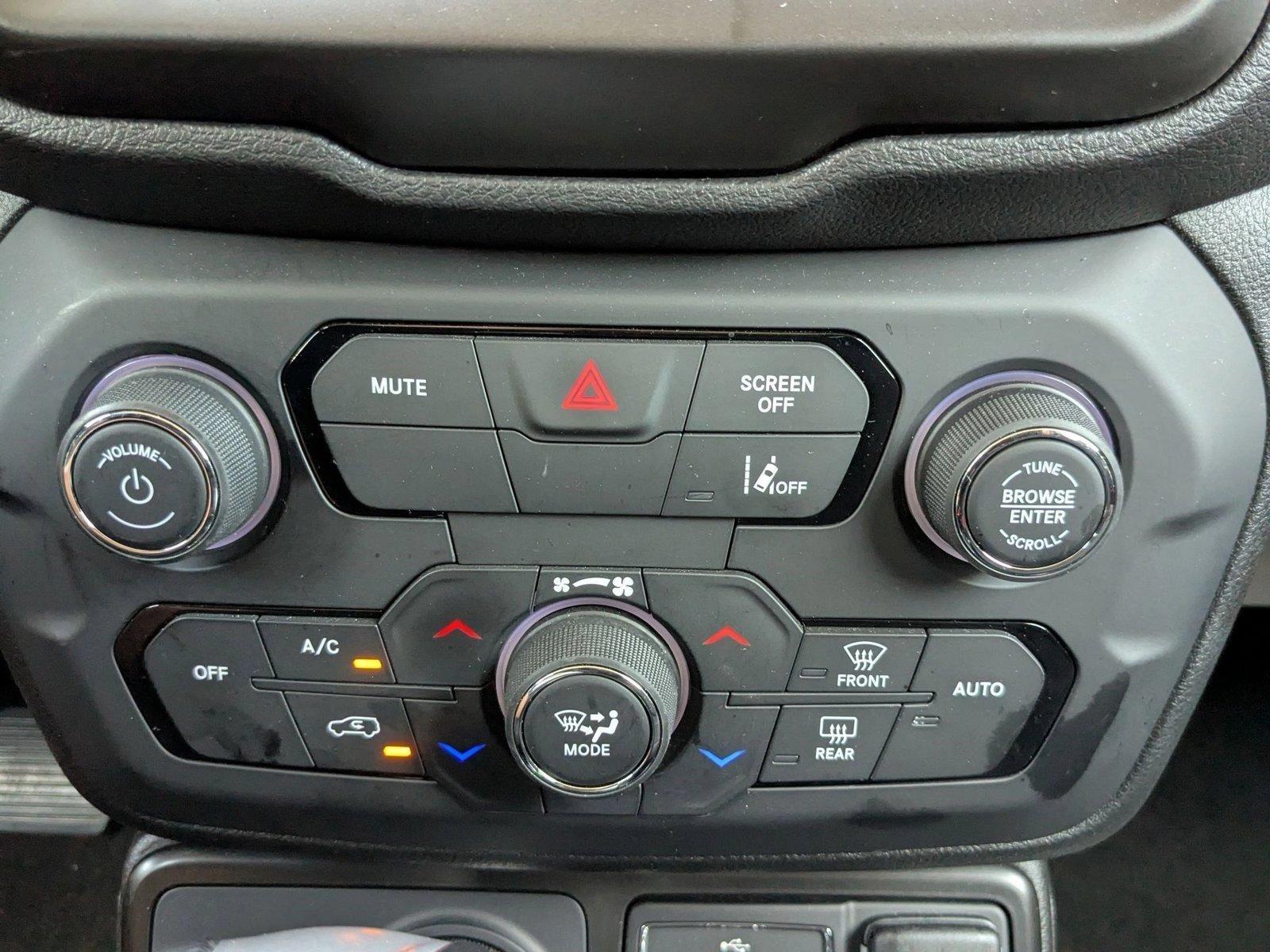 2023 Jeep Renegade Vehicle Photo in Panama City, FL 32401