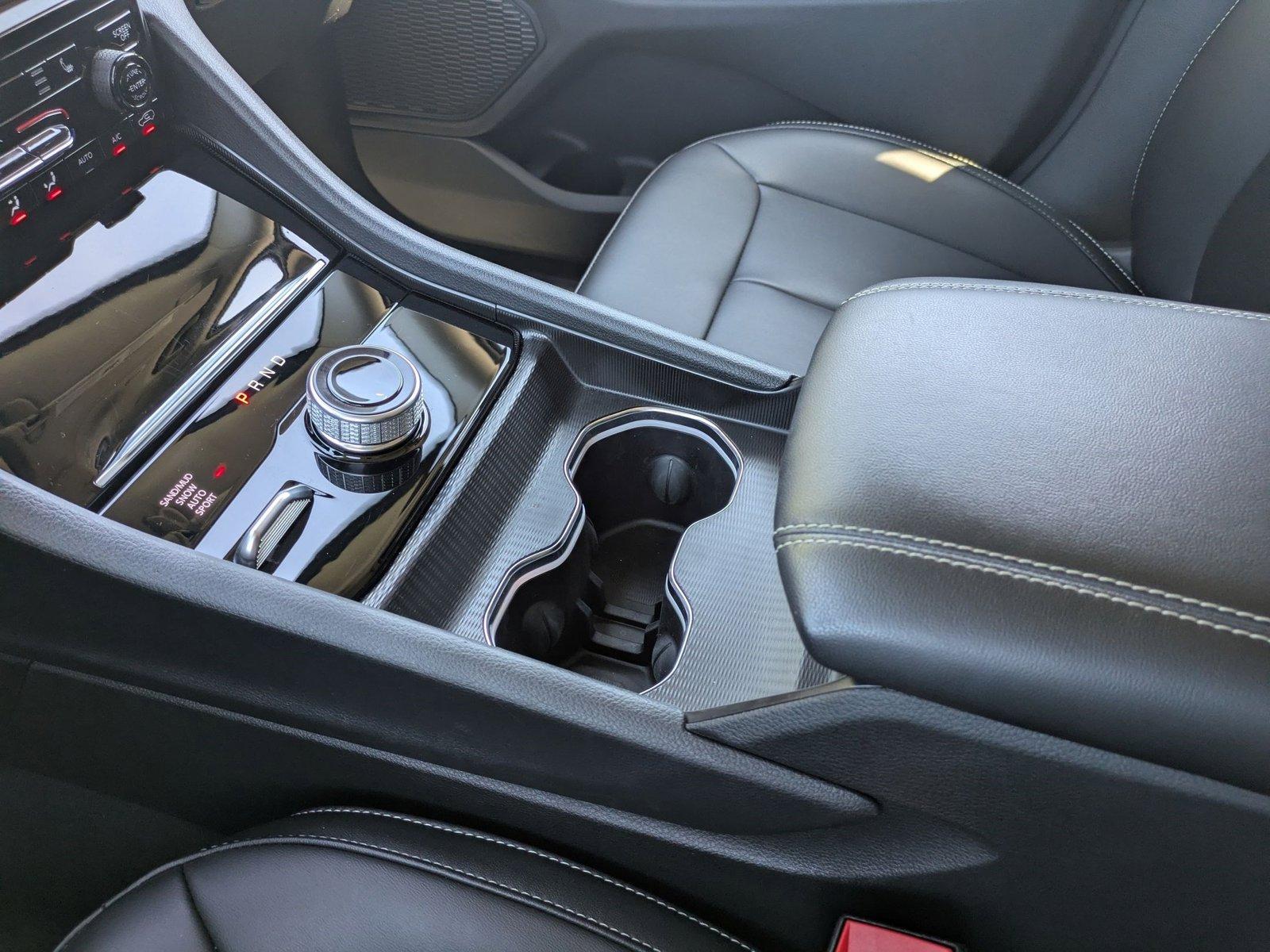 2024 Jeep Grand Cherokee Vehicle Photo in Sarasota, FL 34231