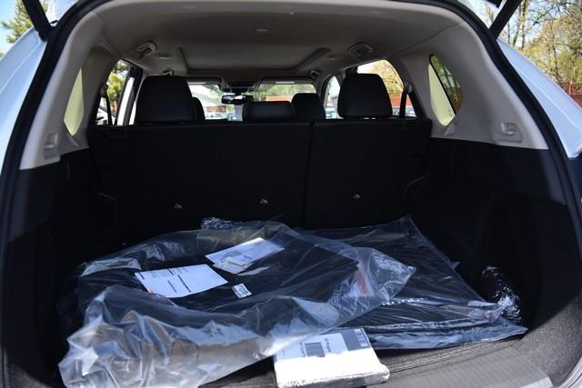 2025 Nissan Rogue Vehicle Photo in Ballwin, MO 63011